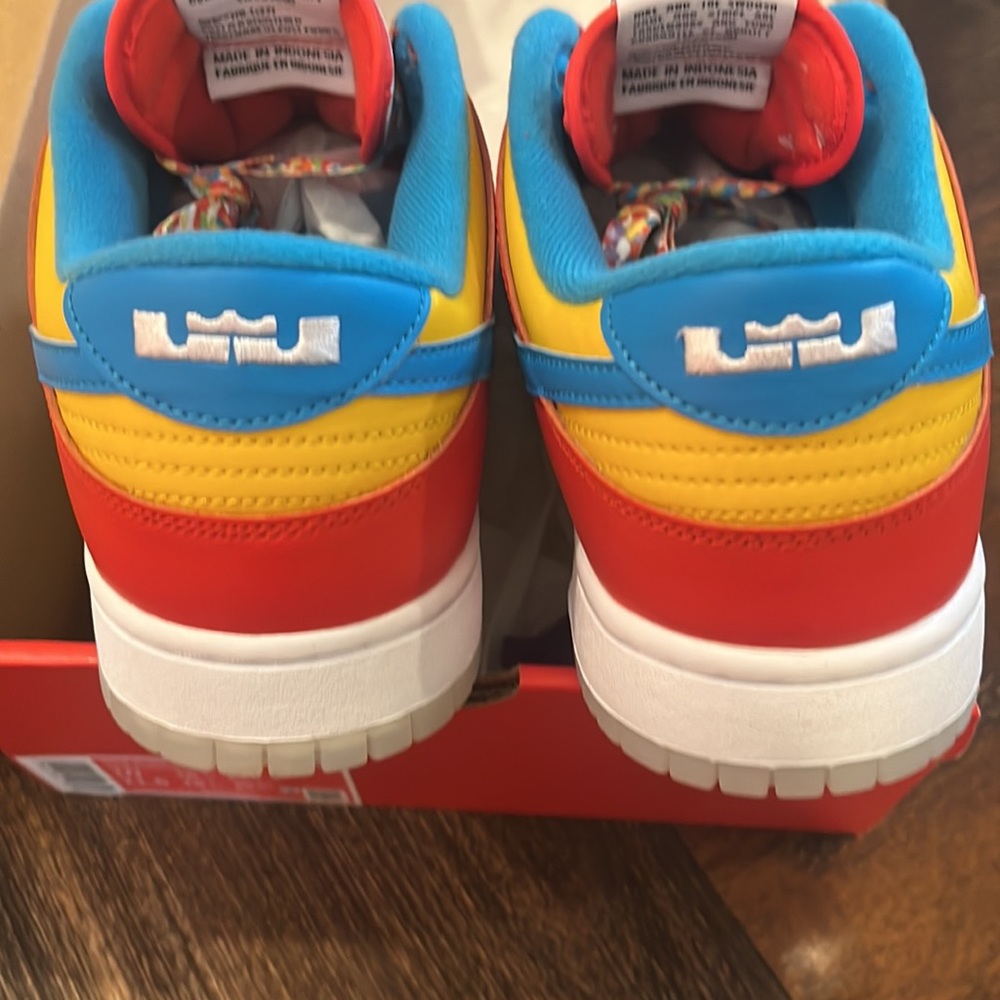Nike Dunk Low QS (Fruity Pebble Lebron James) Brand New DS never worn factory